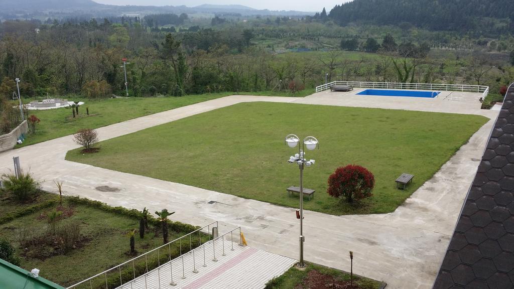 Geomunoreum Hostel Jeju by Eksteriør bilde
