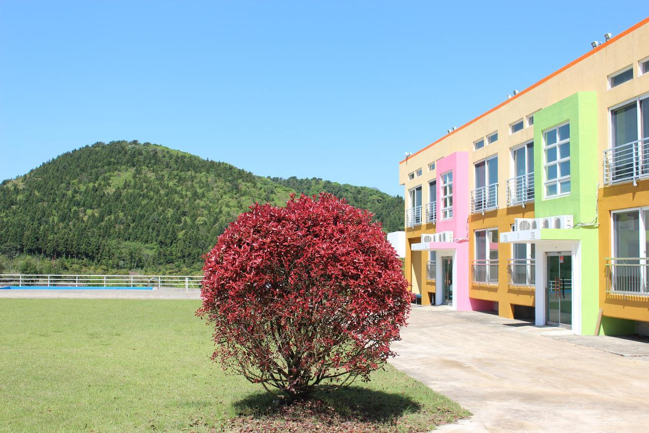 Geomunoreum Hostel Jeju by Eksteriør bilde