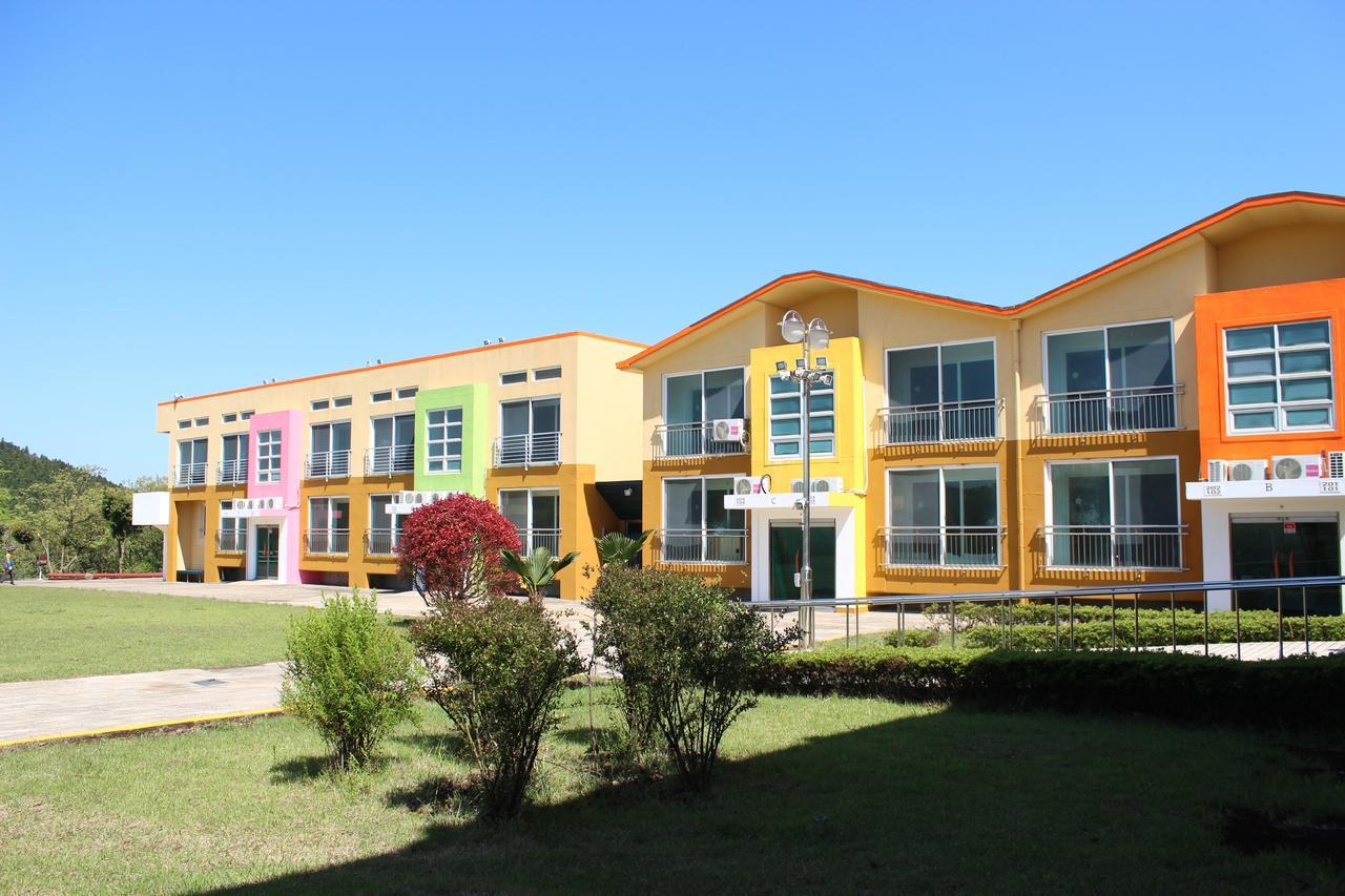 Geomunoreum Hostel Jeju by Eksteriør bilde